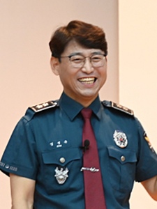 엄성규 강원경찰청장.