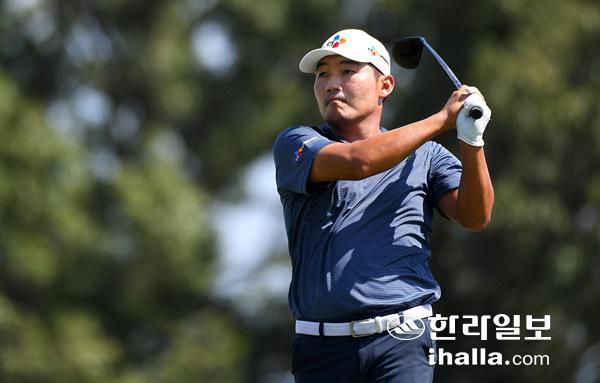 강성훈.